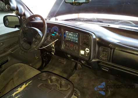 2003 Chevrolet Silverado C1500 из США, поврежденный, VIN 1GCEC14T23Z232168